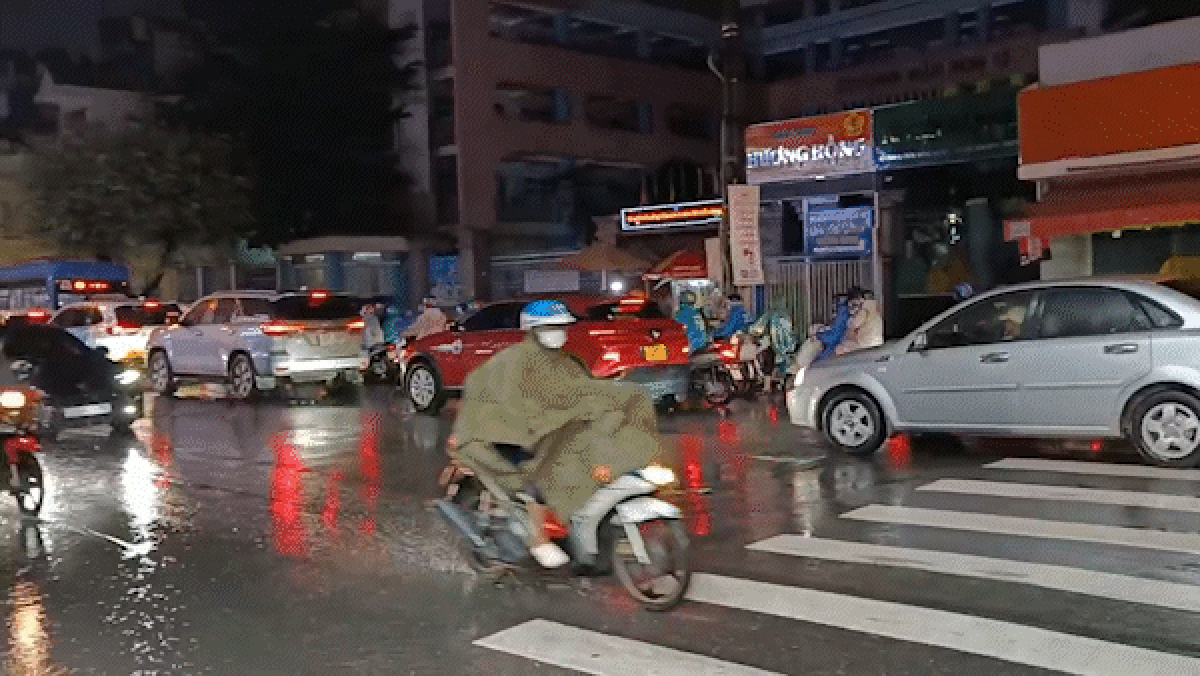Nam bộ tiếp tục có mưa dông - Báo Sài Gòn Giải Phóng