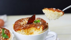 Mug Cake Dừa