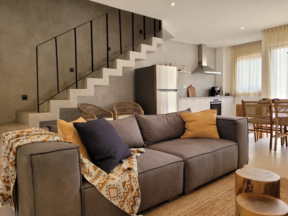 Living room of the F&aacute;bula model home