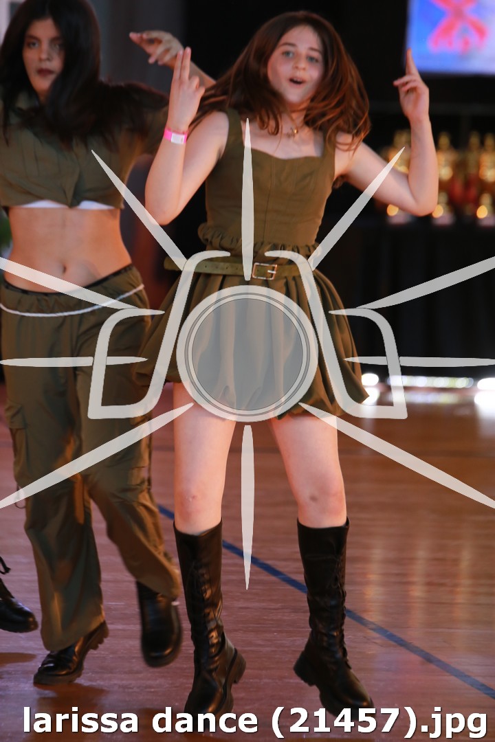 larissa dance (21457).jpg