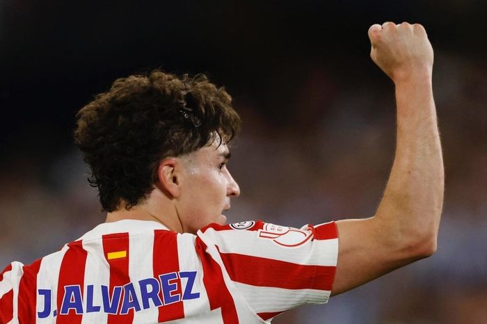 Alvarez có câu trả lời cho Barca - Tạp chí Tri thức