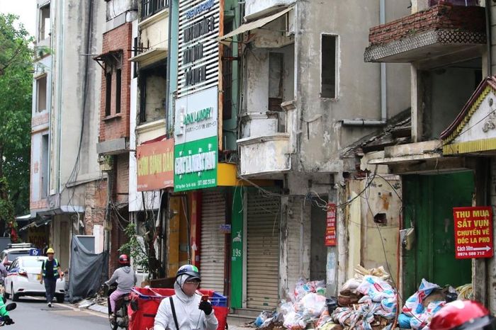 Hà Nội: Cận cảnh tiến độ GPMB ga ngầm C6 – mắt xích quan trọng của tuyến metro gần 36.000 tỷ - Chuyên trang Gia Đình &amp; Xã Hội - Báo Sức khỏe &amp; Đời sống