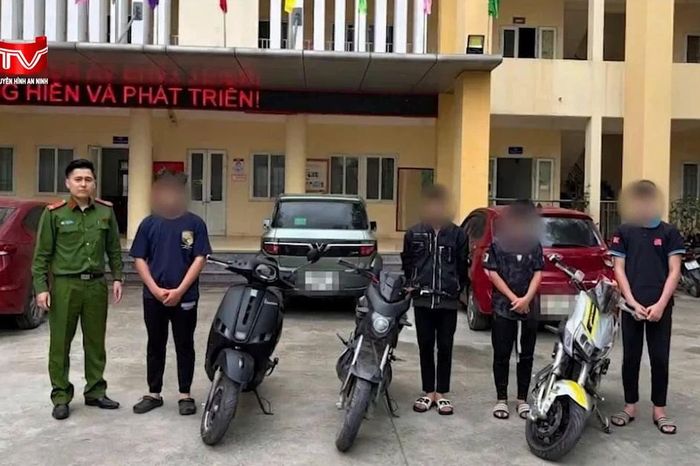 Triệu tập 4 đối tượng sau vụ đua xe gây tai nạn chết người ở Hà Nội - Chuyên trang An Ninh Thủ Đô - Báo Công an nhân dân
