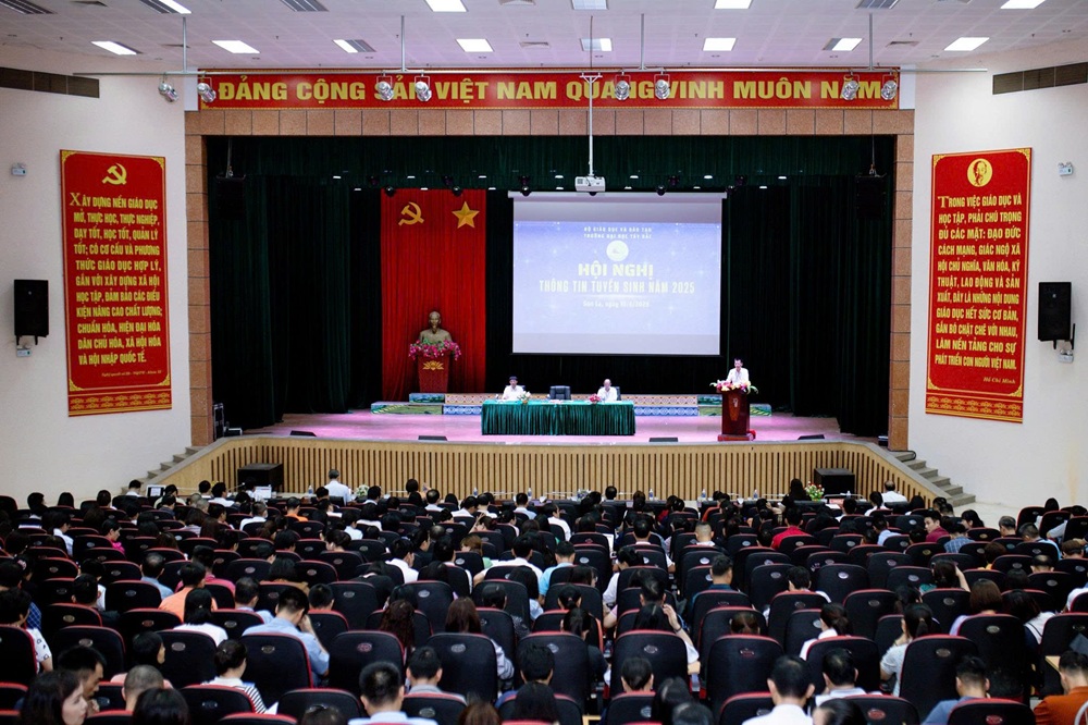 Trường Đại học Tây Bắc tổ chức Hội nghị Thông tin tuyển sinh năm 2025