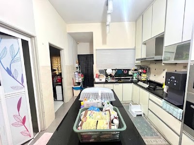 Setia Alam Sari Ilham 2, Kajang — Teres Dua Tingkat 4+1 Bilik — foto 10/10