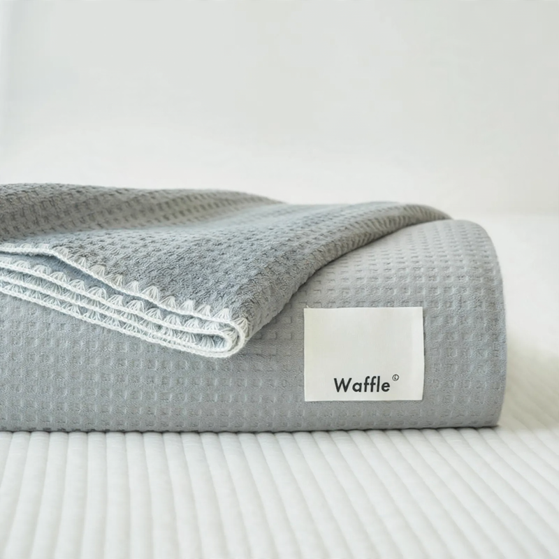 Leichte Sommer-Wohndecke, weich und atmungsaktiv