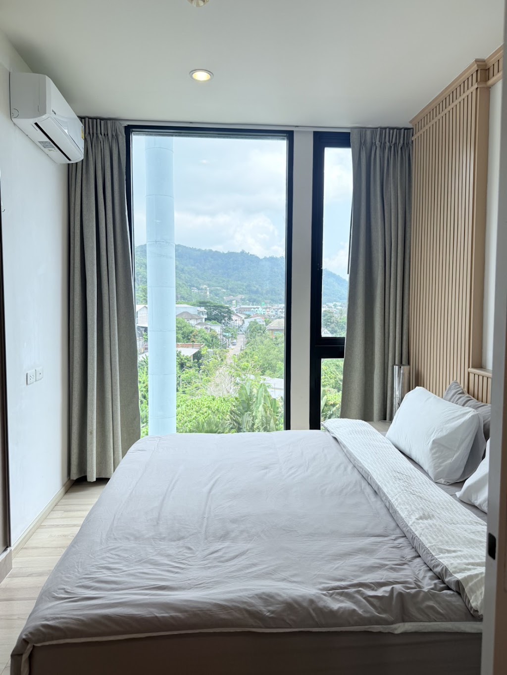 The Base Uptown Phuket · ภูเก็ต 2