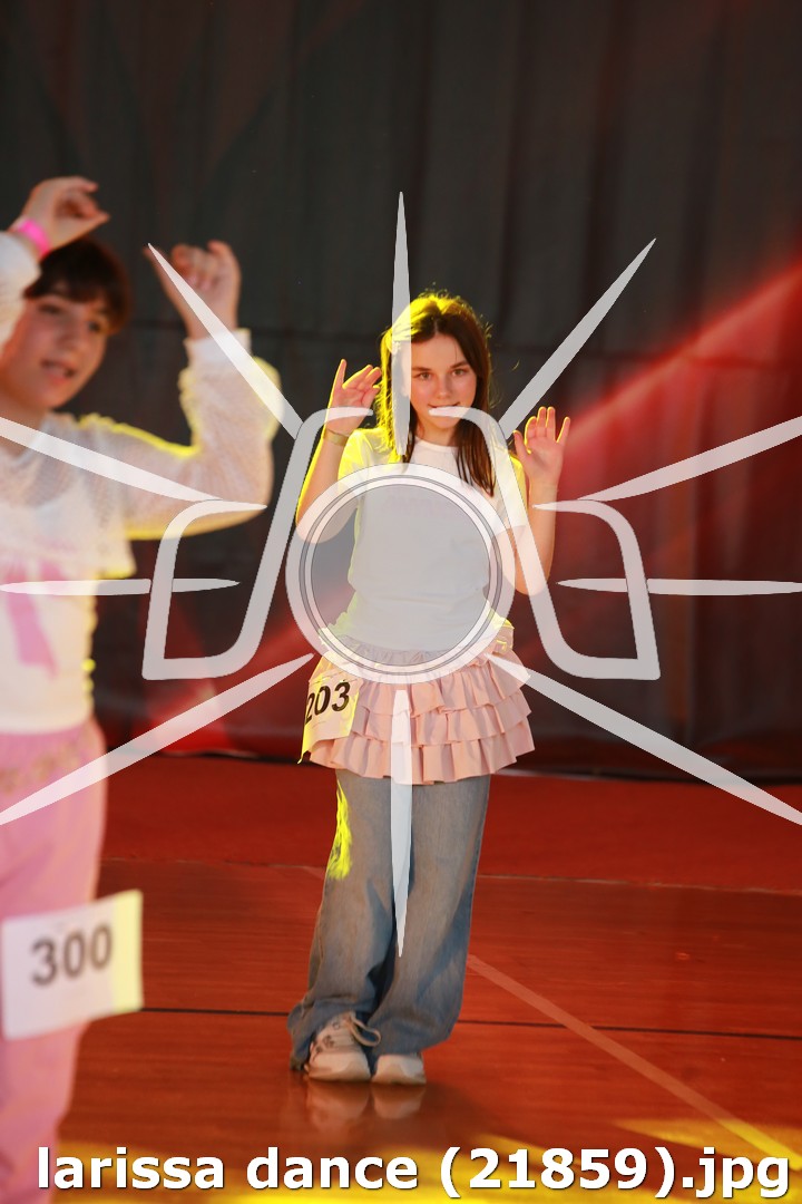 larissa dance (21859).jpg