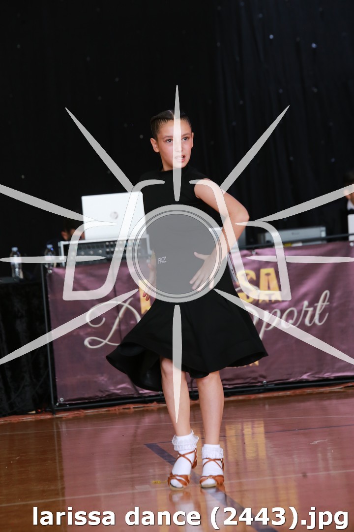 larissa dance (2443).jpg