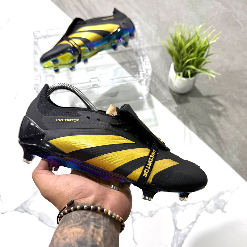 Guayo Adidas Predator variante 5