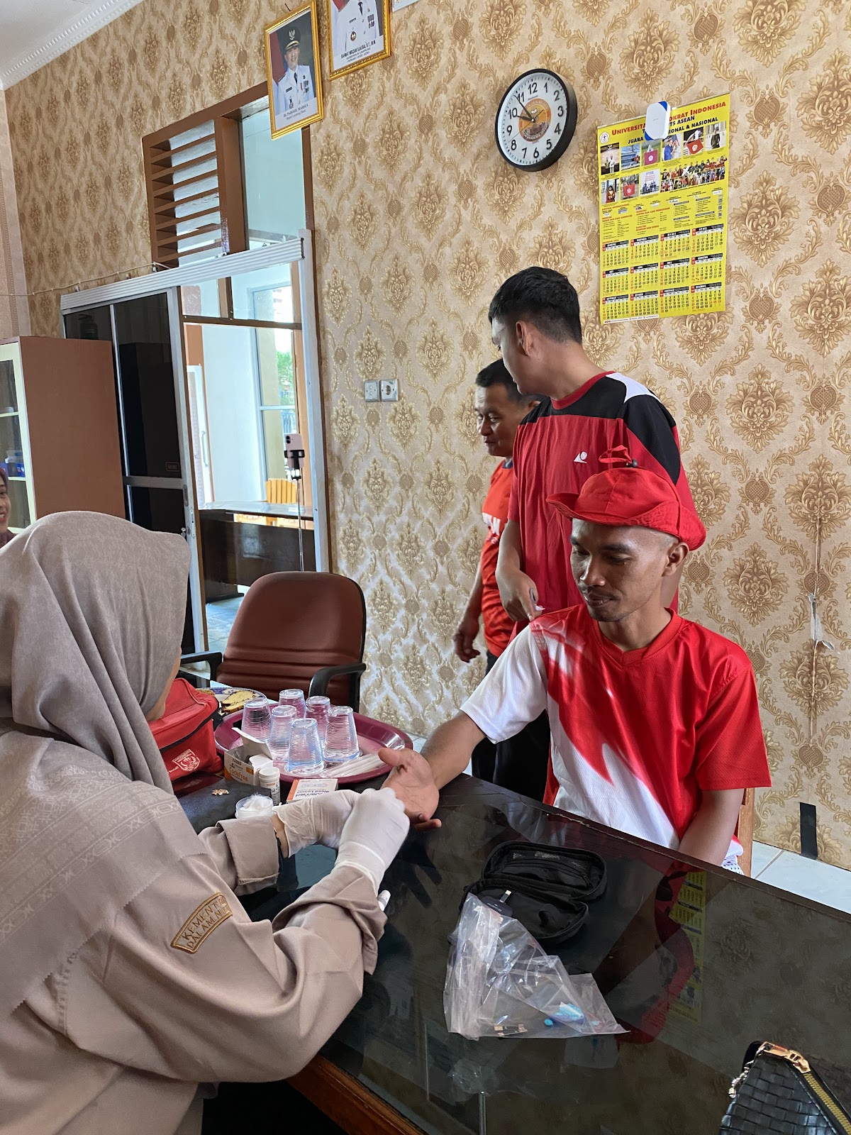 Pemeriksaan Kesehatan Kepala Sekolah & Guru