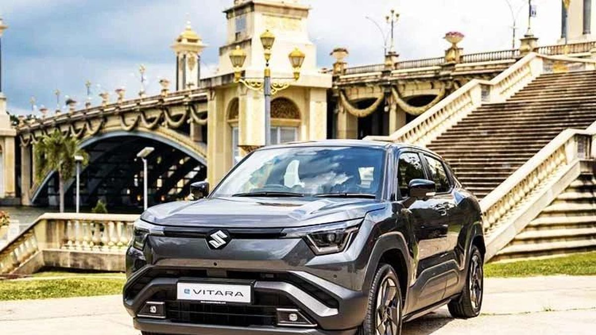 [GALLERY] Suzuki eVitara hơn 1,2 tỷ đồng tại Malaysia, sẽ khó về Việt Nam - Báo Tri thức &amp; Cuộc sống