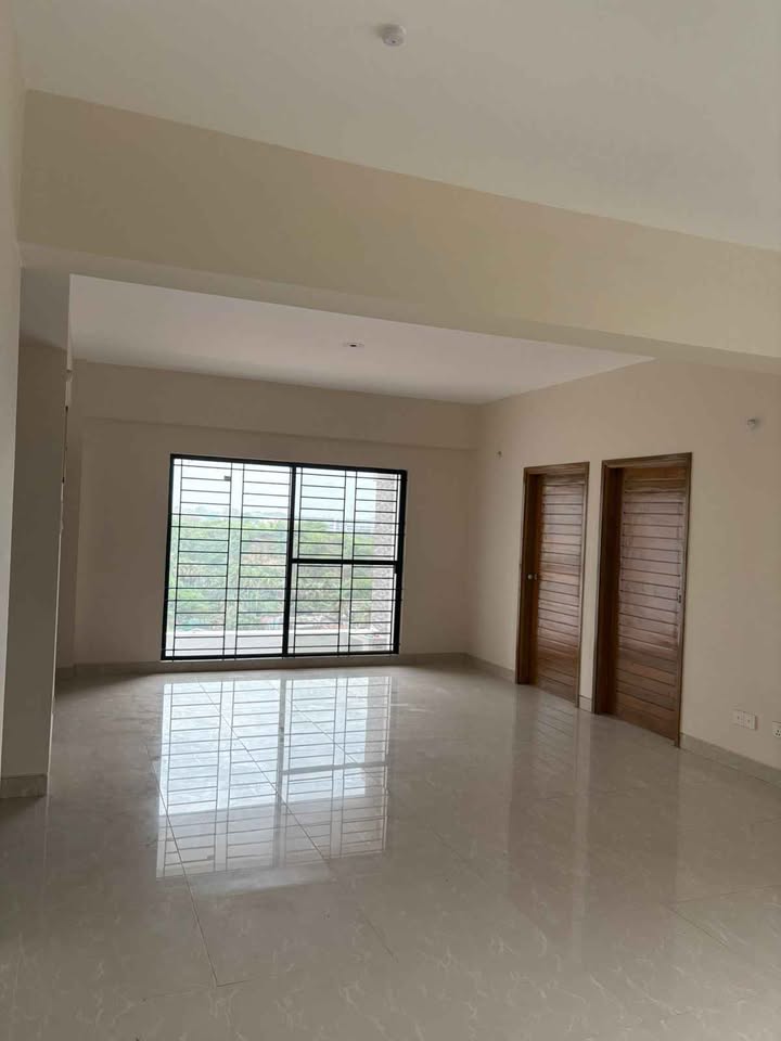 bti Flat Sell 1850sqft Chittagong , Khulshi