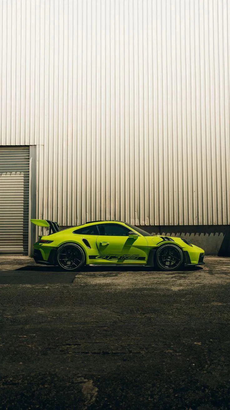 Lime Green Porsche 911 GT3 RS - Automotive Photography iPhone Wallpaper (736x1308)