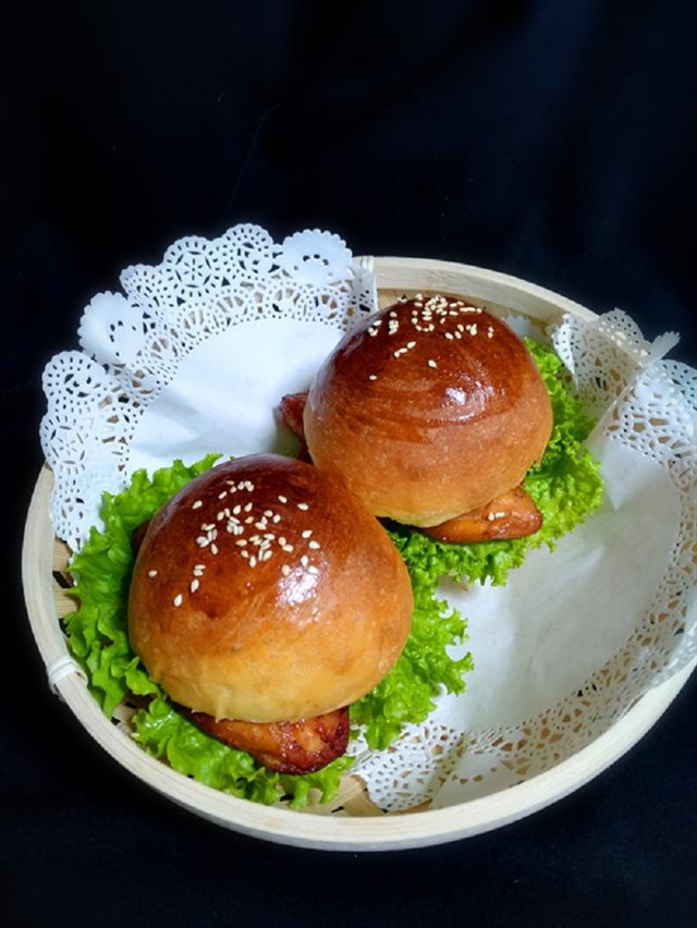 Bánh Mì Nướng Mè Trắng