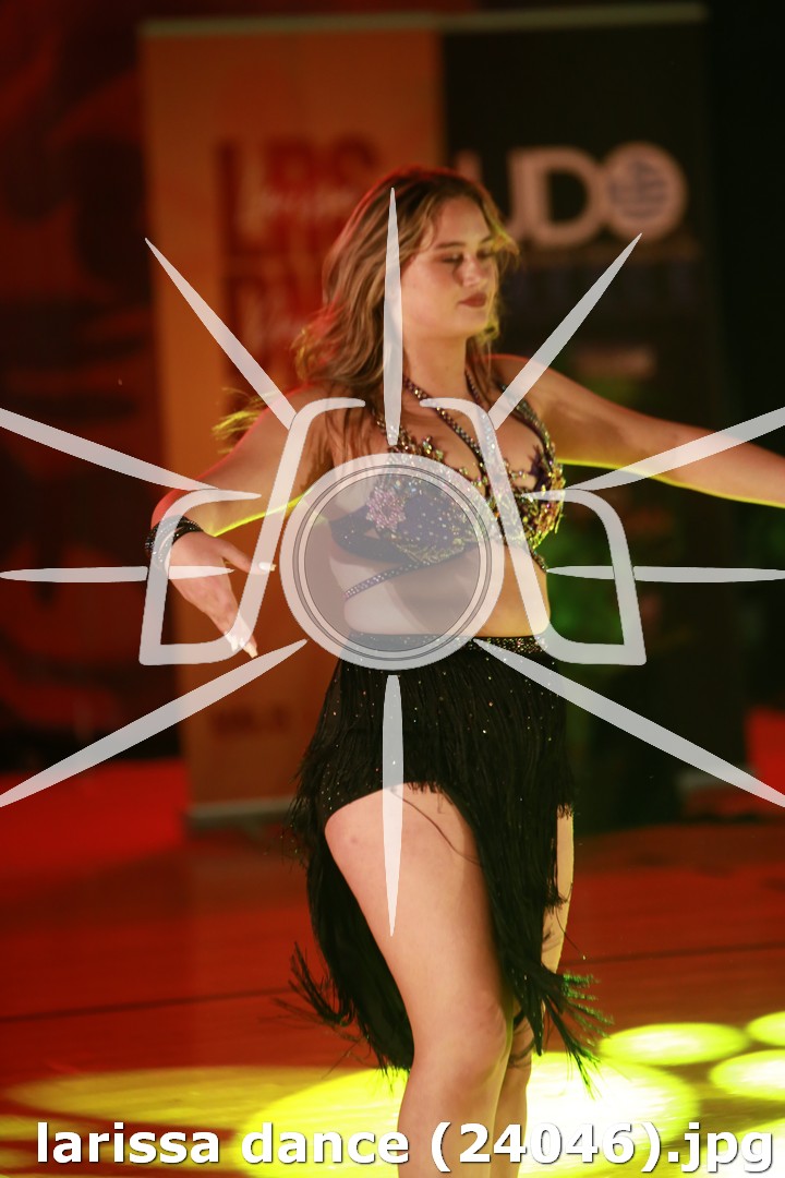 larissa dance (24046).jpg