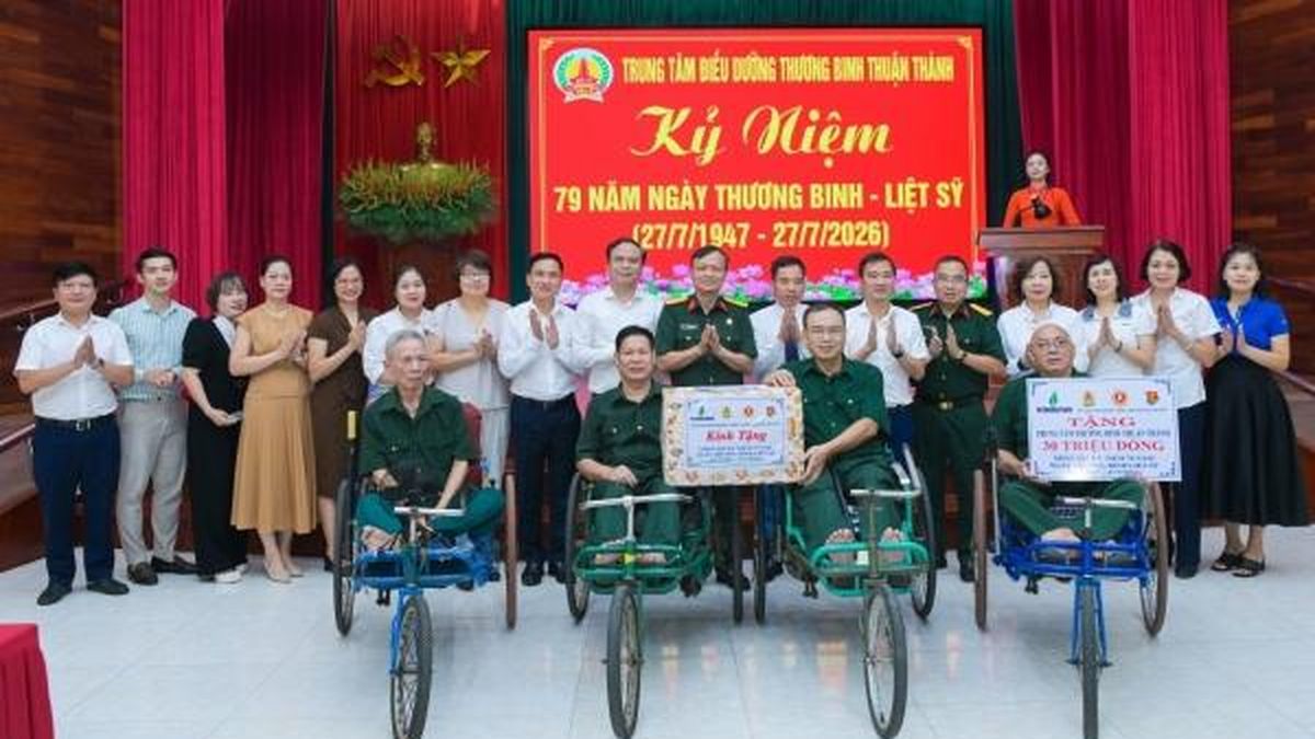 [VIDEO] Petrovietnam thăm, tặng quà tri ân các thương binh tại Thuận Thành, Bắc Ninh - Tạp chí Petrotimes