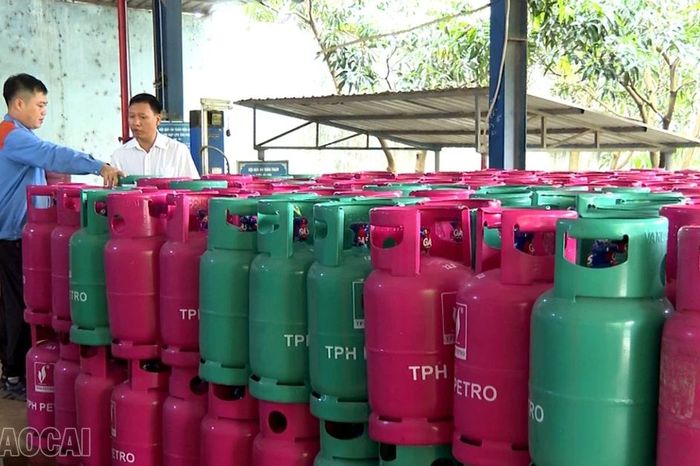 Đảm bảo nguồn cung gas trên địa bàn tỉnh Lào Cai trước nhiều khó khăn - Báo Lào Cai