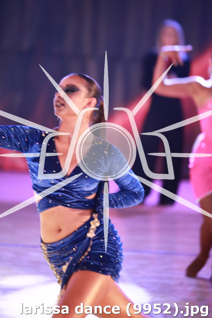 larissa dance (9952).jpg