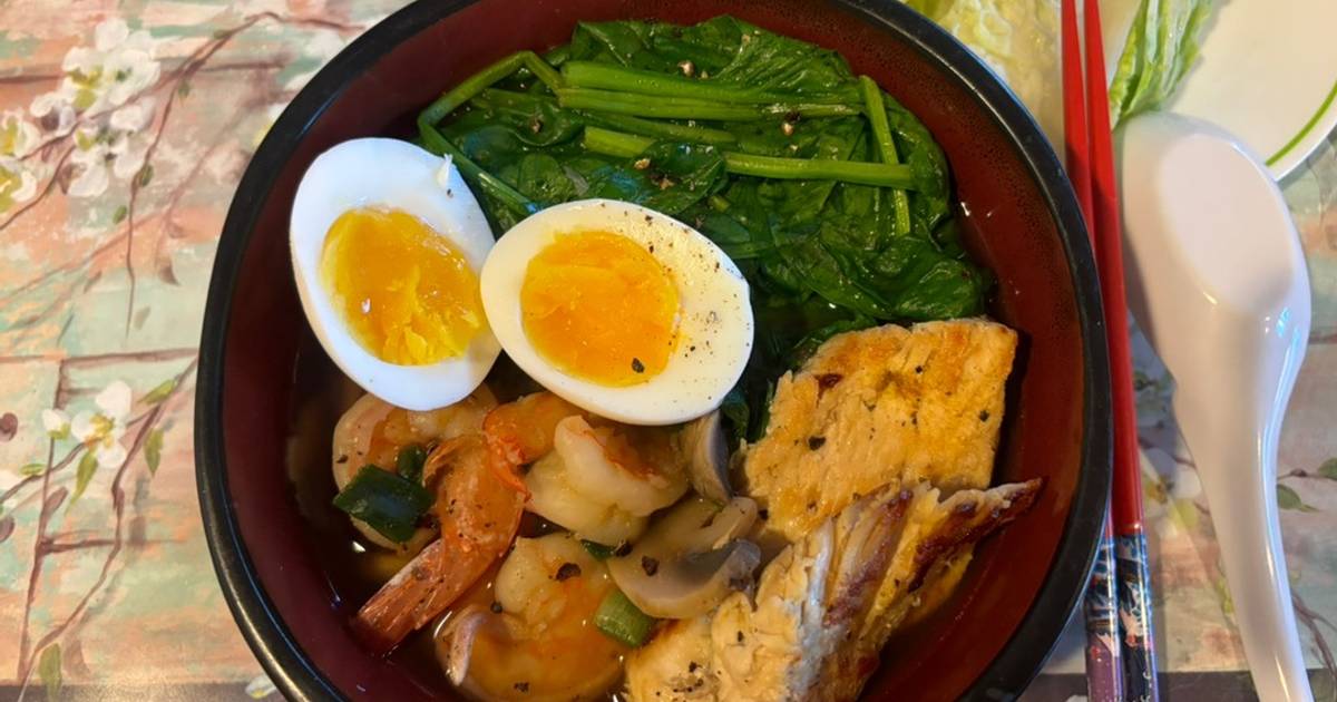 Japanese udon soup