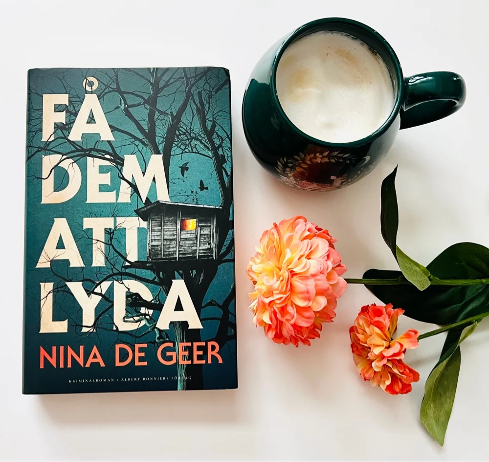 Få dem att lyda av Nina de Geer är en obehagligt fängslande läsning.