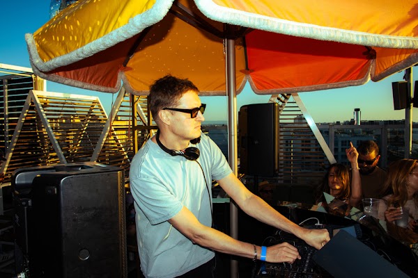 Amtrac - Memorial Day Weekend Pool Party photo 43