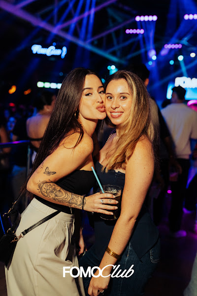 FOMOClub (15).jpg