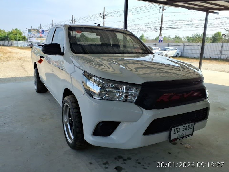 TOYOTA HILUX REVO