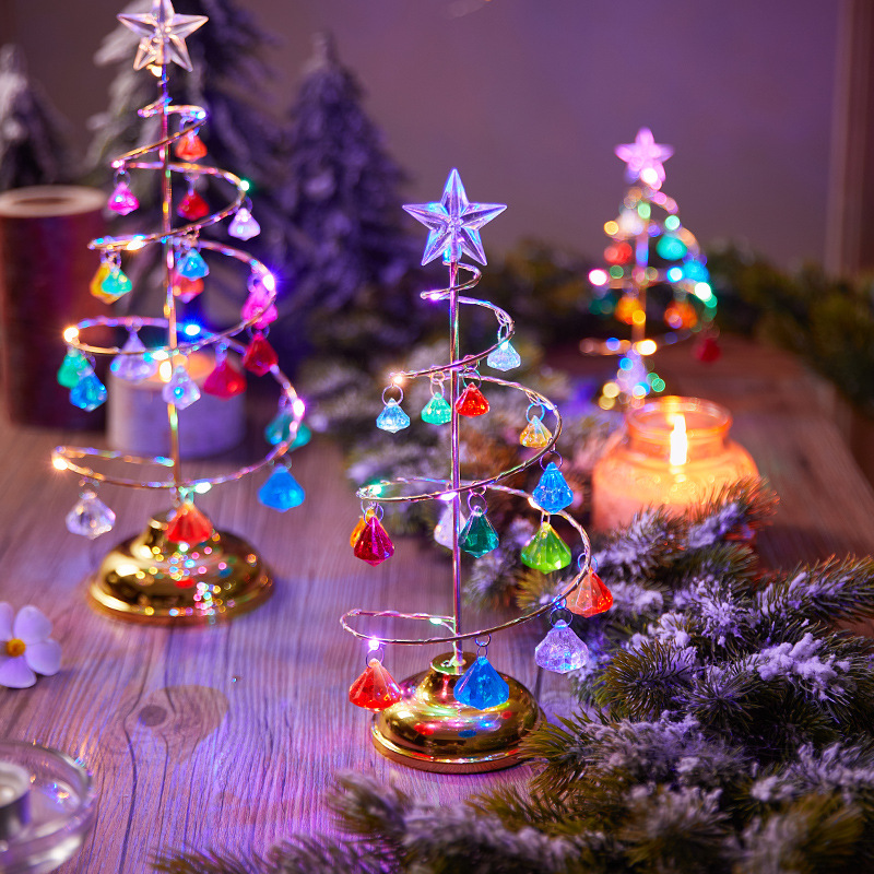 Decorative Christmas Tree Light made of Metal
