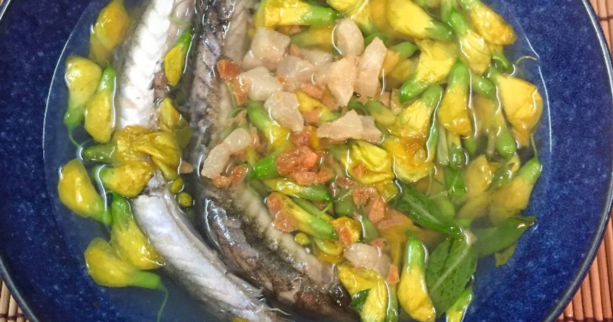Canh chua cá kèo bông điên điển