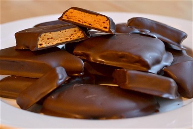 Kẹo Chocolate