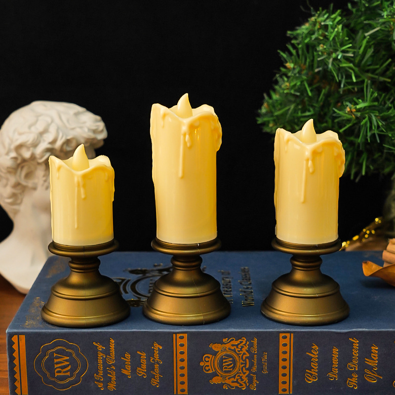 LED candle with dripping effect in vintage style