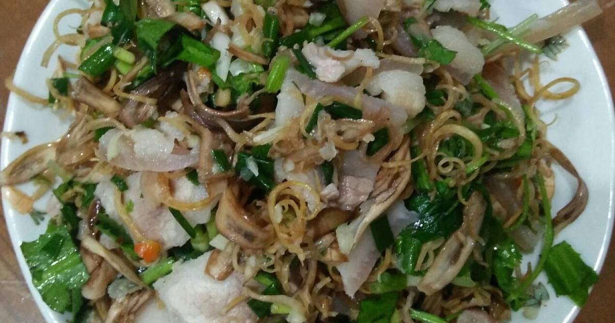Gỏi hoa chuối, rau càng cua, da heo, thịt ba chỉ