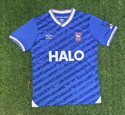 25-26 Ipswich Town Local.jpg