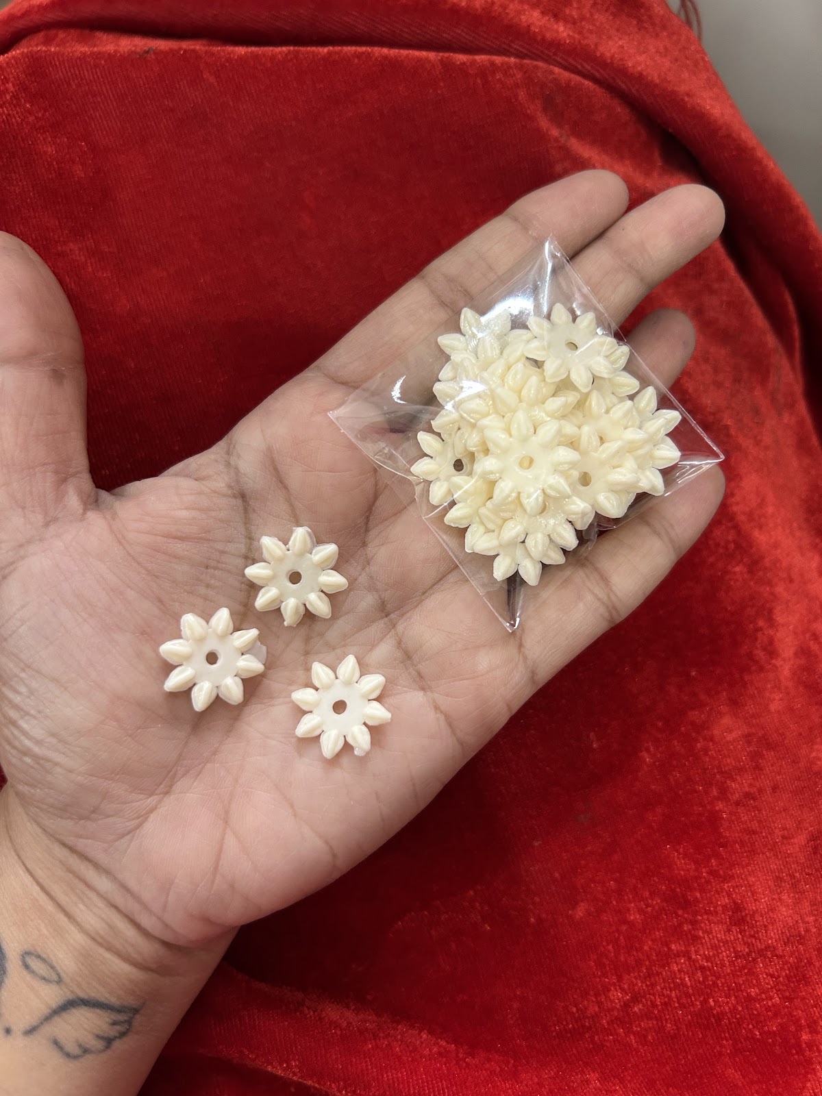 Big Flower cream flower