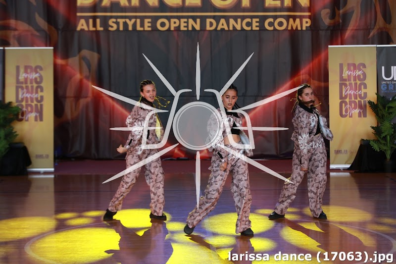 larissa dance (17063).jpg