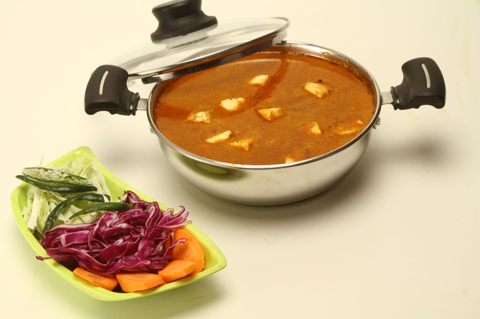 Dussehra Lunch: Crispy Chana Dal Puri & Shahi Paneer