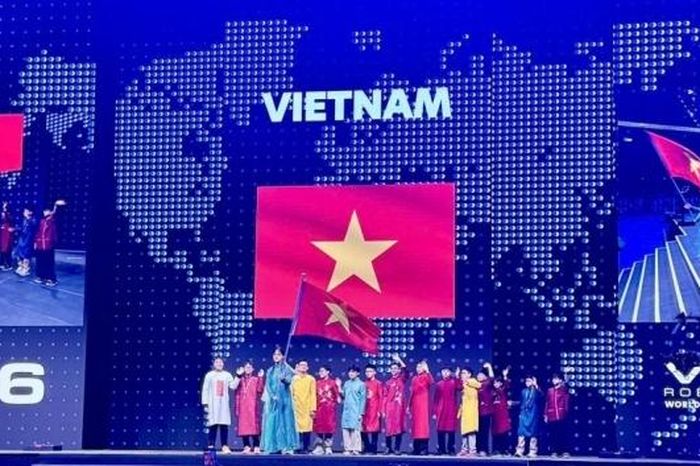 Học sinh Việt tự tin tranh tài tại đấu trường robotics lớn nhất thế giới - Tạp chí Petrotimes