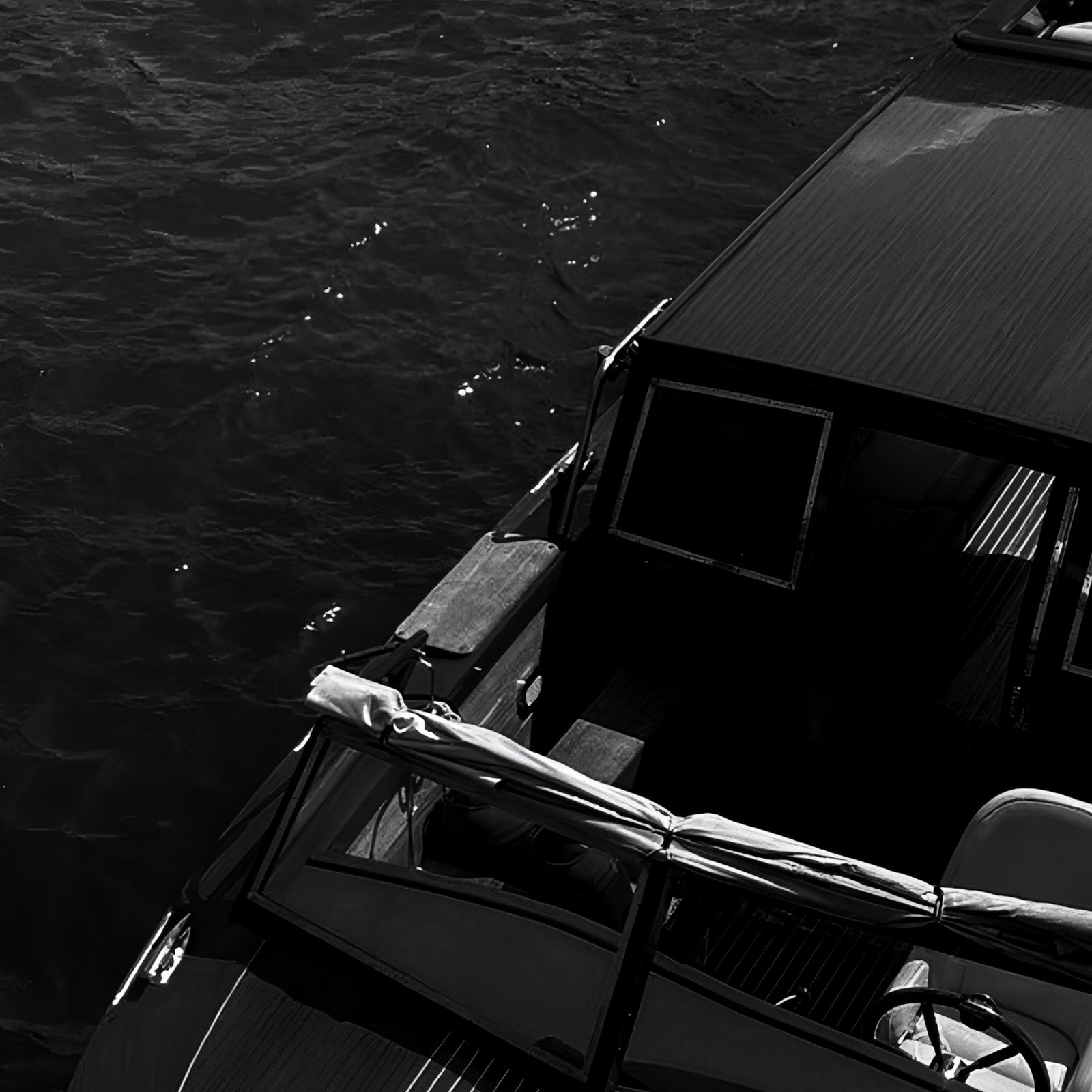 Download Classic Wooden Motorboat On Water Full HD iPhone