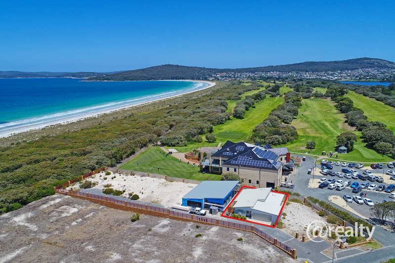 2/4 Barry Court, Collingwood Park, WA, 6330 realty