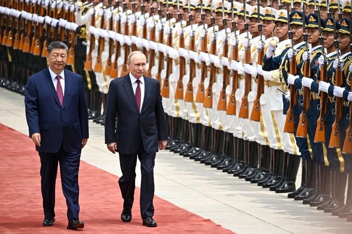 Trung Quốc bắn 21 loạt đại bác chào mừng Tổng thống Putin - Tạp chí Mekong Asean