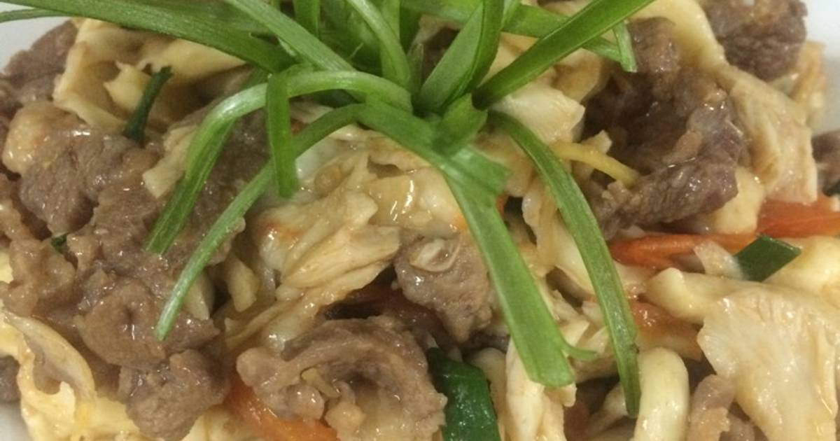Bò xào nấm sò