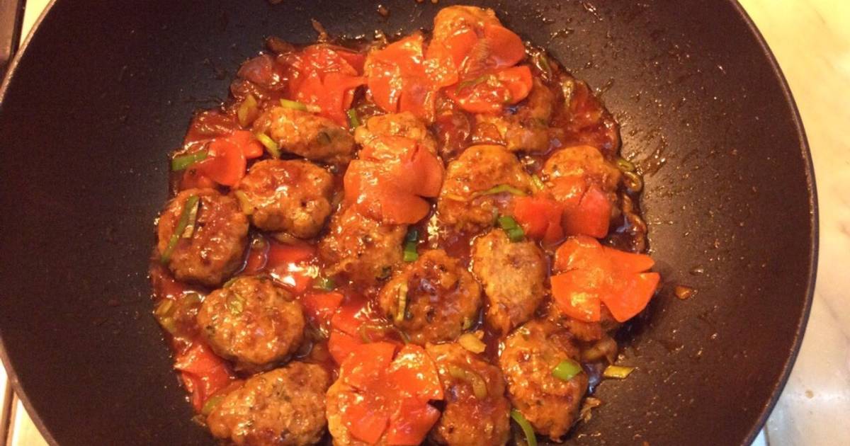 Thịt băm viên sốt me cay
