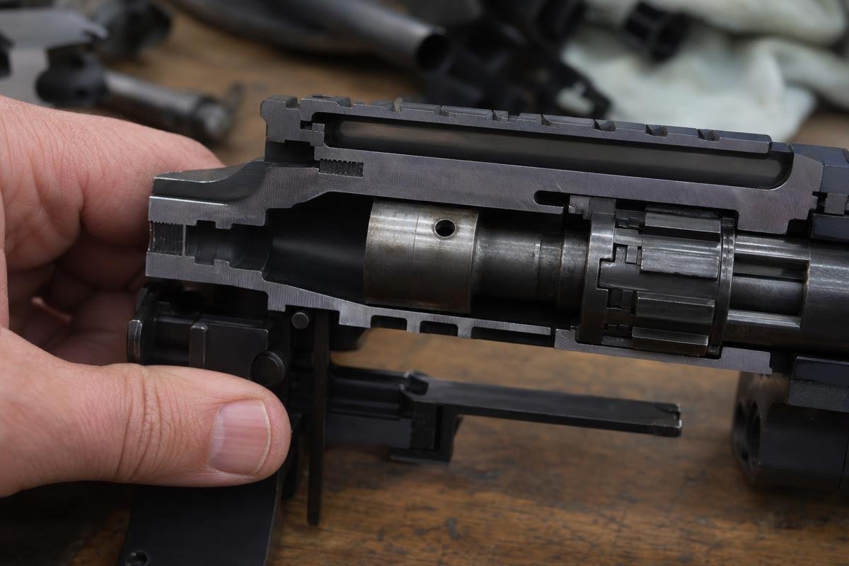 AR-15 bolt face and chamber shoulder reference for headspace
