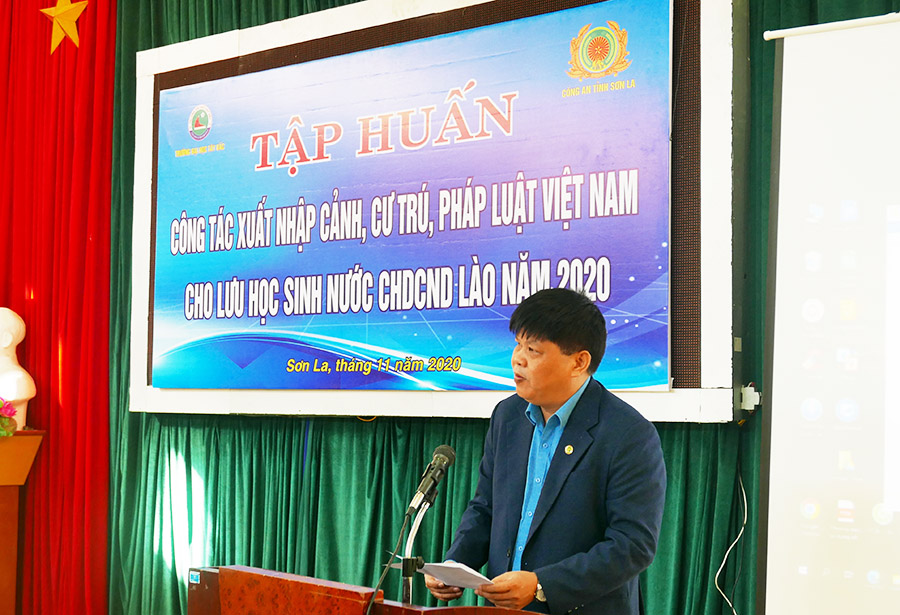 Khai mạc tập huấn công tác xuất nhập cảnh, cư trú, pháp luật Việt Nam cho Lưu học sinh nước CHDCND Lào năm 2020