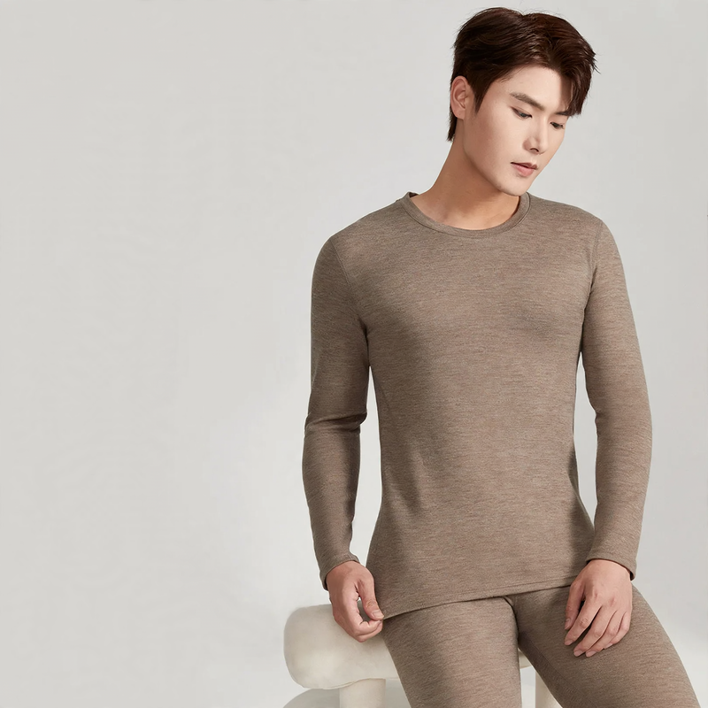 Thermal underwear set with wool and silk content