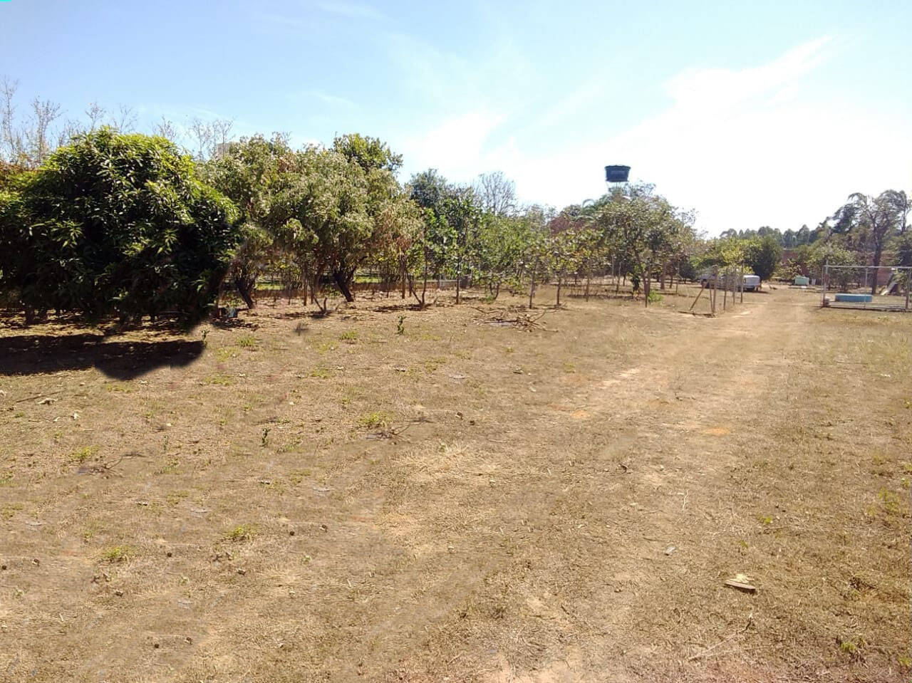 Chácara no Cond. Vale das Cachoeiras (Aragoiânia-GO) 3