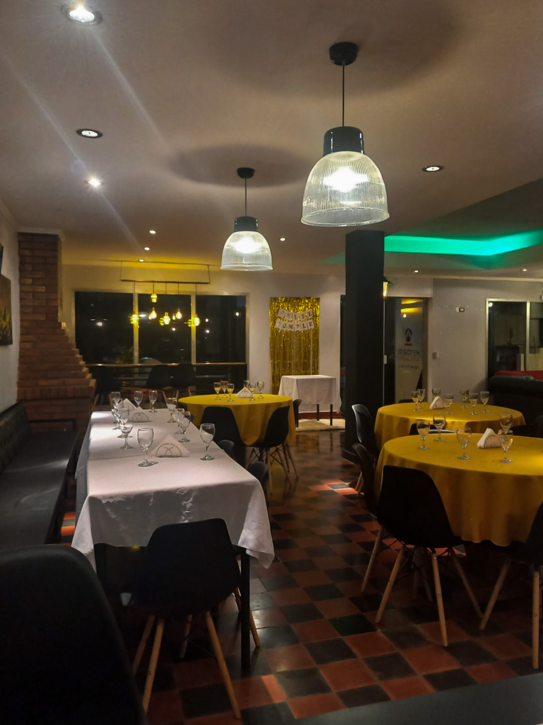 Hotel Irigoyen
