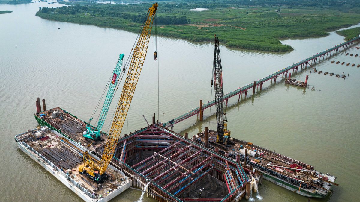 Toàn cảnh công trình cầu dây văng 7.300 tỷ đồng trên sông Hồng - Tạp chí Tri thức