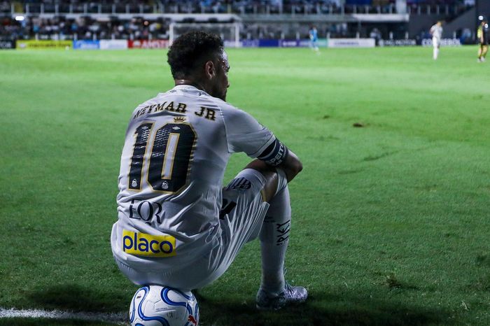 Neymar ghi bàn, bỏ lỡ không tưởng và màn cosplay Yamal - Tạp chí Tri thức